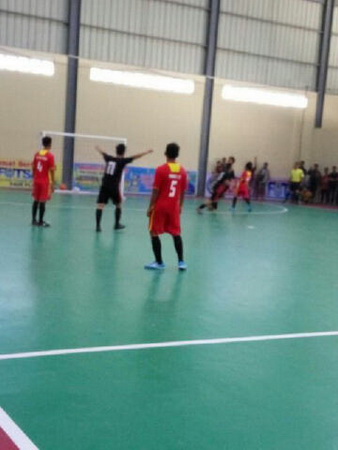 Disaksikan Bupati Aziz Zainal, Kampar Hempaskan Meranti 12-4